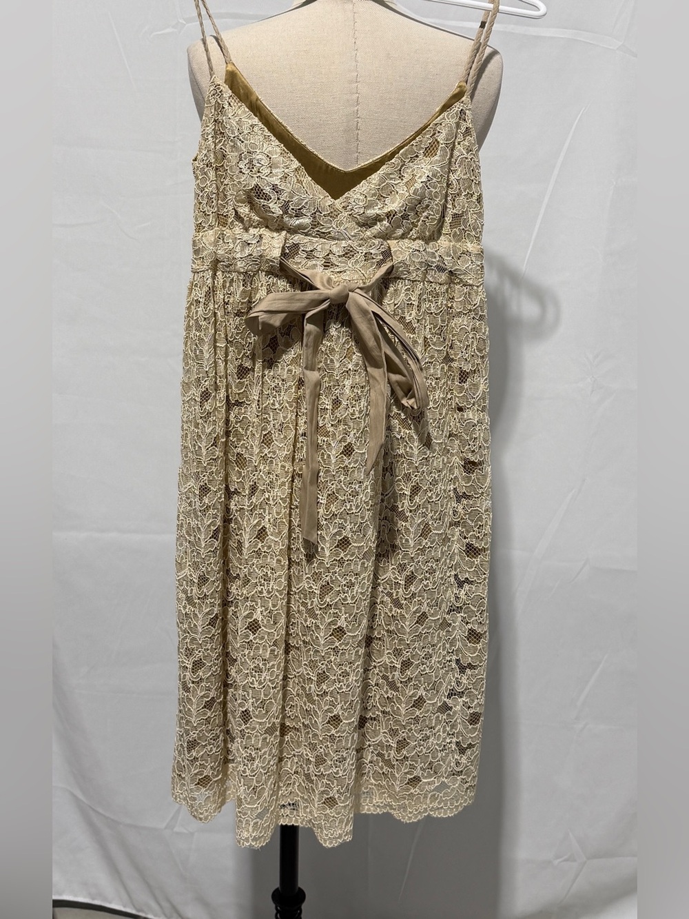 NWT FLAWED Diane Von Furstenberg Jolie Lace Dress, Size 4